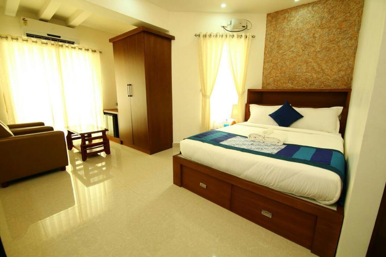 Captains Cabin Backwater Resort アーラップーザ県 エクステリア 写真